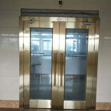 南寧市保平安防火材料廠 優(yōu)質(zhì)不銹鋼防火門的卓越性能與應(yīng)用